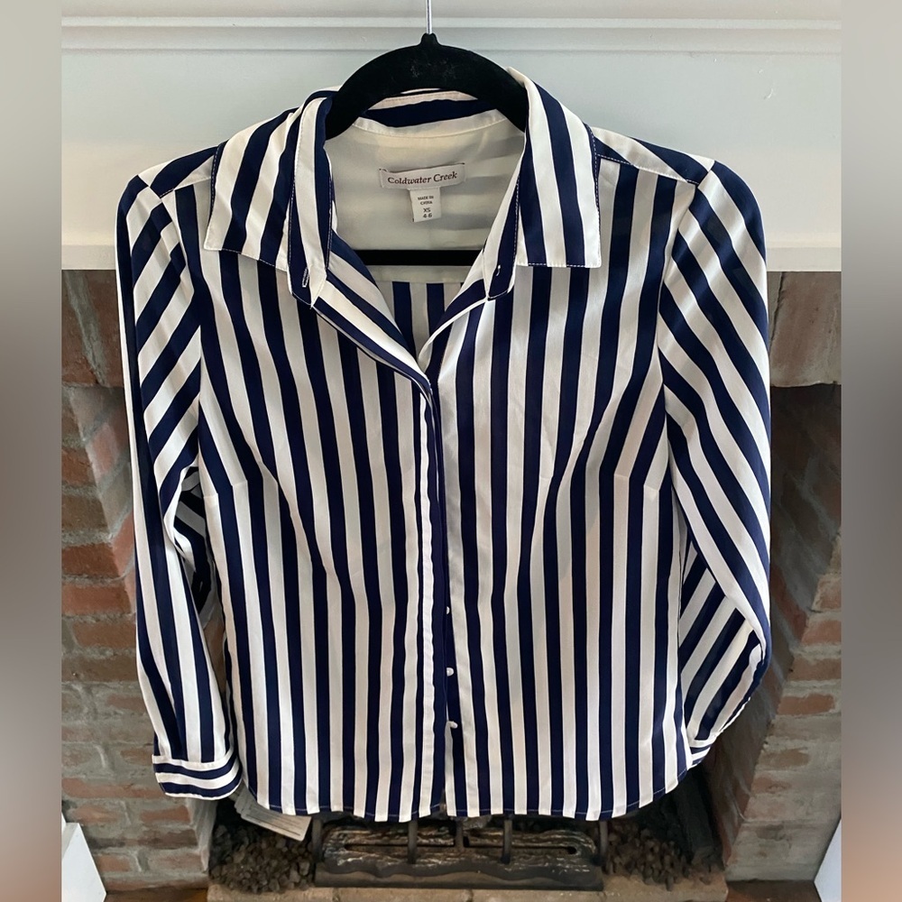 Womens Coldwater Creek Structured Navy White Striped Button Down size XS…